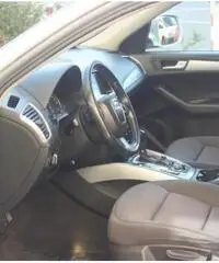 Audi Q5 2.0 TDI F.ap. Quattro S Tronic Audi Q5 2.0 TDI F.ap. Quattro S Tronic