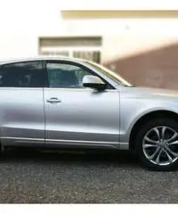 Audi Q5 2.0 TDI F.ap. Quattro S Tronic Audi Q5 2.0 TDI F.ap. Quattro S Tronic