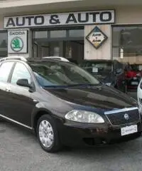 FIAT Croma 1.9 Multijet Dynamic FIAT Croma 1.9 Multijet Dynamic