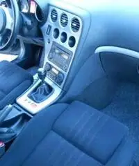 ALFA ROMEO 159 1.9 JTDm 16V Progression ALFA ROMEO 159 1.9 JTDm 16V Progression