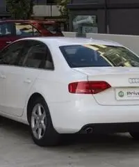 AUDI A4 2.7 V6 TDI F.AP. mult. Advanced AUDI A4 2.7 V6 TDI F.AP. mult. Advanced