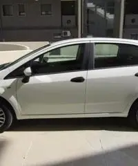 FIAT Punto 1.4 8V 5 porte Easypower Street FIAT Punto 1.4 8V 5 porte Easypower Street