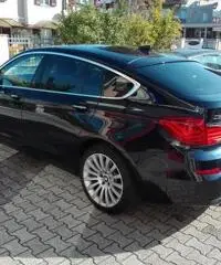 Vendo Bmw 530 gt xdrive blu anno 2011
