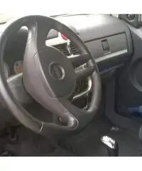 Vendo minicar in ottime condizioni con revisione effettuata Vendo minicar in ottime condizioni con revisione effettuata