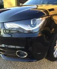 AUDI A1 1.6 SPB TDI S tronic Ambition AUDI A1 1.6 SPB TDI S tronic Ambition