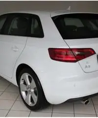 AUDI A3 SPB 1.6 TDI S tronic Ambition Navi AUDI A3 SPB 1.6 TDI S tronic Ambition Navi