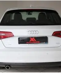AUDI A3 SPB 1.6 TDI S tronic Ambition Navi AUDI A3 SPB 1.6 TDI S tronic Ambition Navi