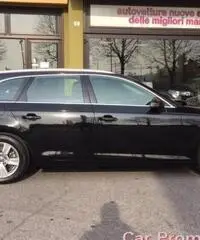AUDI A4 Avant 2.0 TDI 122 CV S tronic Business AUDI A4 Avant 2.0 TDI 122 CV S tronic Business