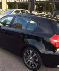 BMW 116 d 2.0 116CV 5 porte Futura BMW 116 d 2.0 116CV 5 porte Futura