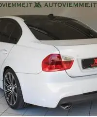 BMW 320 d MSport Automatica BMW 320 d MSport Automatica