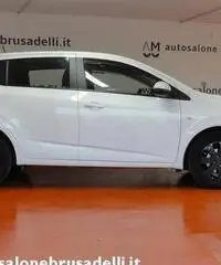 CHEVROLET Aveo 1.2 5 porte 86 CV LT NEOP. VIVAVOCE PDC C.CONTROL CHEVROLET Aveo 1.2 5 porte 86 CV LT NEOP. VIVAVOCE PDC C.CONTROL