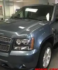 CHEVROLET Suburban 5.3L V8 LTZ - 8 posti - Disp. GPL - COME NUOVO!!! CHEVROLET Suburban 5.3L V8 LTZ - 8 posti - Disp. GPL - COME NUOVO!!!