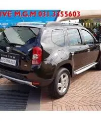 DACIA Duster 1.5 dCi 90CV 4x2 Lauréate DACIA Duster 1.5 dCi 90CV 4x2 Lauréate
