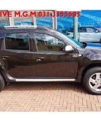 DACIA Duster 1.5 dCi 90CV 4x2 Lauréate DACIA Duster 1.5 dCi 90CV 4x2 Lauréate