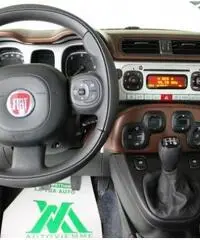 FIAT Panda Cross 1.3 MJT 95 CV S&S 4x4 FIAT Panda Cross 1.3 MJT 95 CV S&S 4x4
