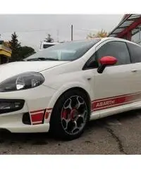 FIAT Punto Evo Abarth 1.4Turbo 163Cv WRC AUTO FIAT Punto Evo Abarth 1.4Turbo 163Cv WRC AUTO