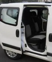 FIAT Qubo 14 8v Active natural power 70cv FIAT Qubo 14 8v Active natural power 70cv
