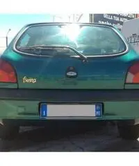 FORD Fiesta 1.2i 16V cat 3p Neopatentati WRC AUTO FORD Fiesta 1.2i 16V cat 3p Neopatentati WRC AUTO