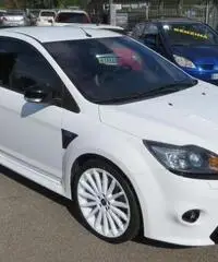 FORD Focus 2.5T 305CV 3p. RS Navi Pelle Xenon WRC AUTO FORD Focus 2.5T 305CV 3p. RS Navi Pelle Xenon WRC AUTO