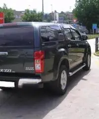 ISUZU D-Max 2.5 Crew Cab Quasar A/T 4WD