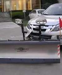 ISUZU D-Max 2.5 Space Cab Solar 4WD  LAMA NEVE