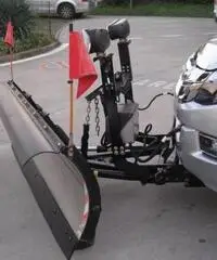 ISUZU D-Max 2.5 Space Cab Solar 4WD  LAMA NEVE