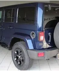 JEEP Wrangler Unlimited 2.8 CRD A/T Sahara JEEP Wrangler Unlimited 2.8 CRD A/T Sahara