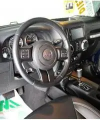 JEEP Wrangler Unlimited 2.8 CRD A/T Sahara JEEP Wrangler Unlimited 2.8 CRD A/T Sahara