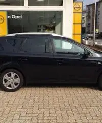 KIA cee'd Sports Wagon 1.6 125cv allestimento EX KIA cee'd Sports Wagon 1.6 125cv allestimento EX