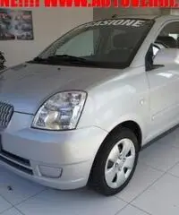 KIA Picanto 1.1 12V Spicy KIA Picanto 1.1 12V Spicy
