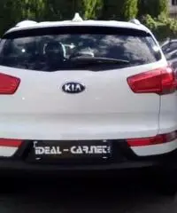 KIA Sportage 1.7 CRDI VGT 2WD high tech KIA Sportage 1.7 CRDI VGT 2WD high tech