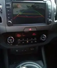 KIA Sportage 1.7 CRDI VGT 2WD high tech KIA Sportage 1.7 CRDI VGT 2WD high tech