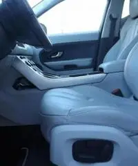 LAND ROVER Range Rover Evoque 2.0 Si4 5p. Prestige LAND ROVER Range Rover Evoque 2.0 Si4 5p. Prestige