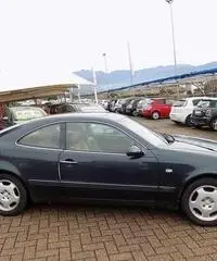 Mercedes-Benz Classe CLK CLK 200 Kompressor cat Elegance aut. Mercedes-Benz Classe CLK CLK 200 Kompressor cat Elegance aut.
