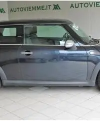 MINI Mini Mini 1.4 16V One Salt MINI Mini Mini 1.4 16V One Salt