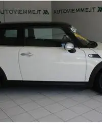 MINI Mini Mini 1.6 16V Cooper D MINI Mini Mini 1.6 16V Cooper D