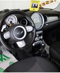 MINI Mini Mini 1.6 16V Cooper D MINI Mini Mini 1.6 16V Cooper D