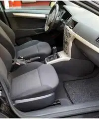 OPEL Astra 1.6 16V 2008 OPEL Astra 1.6 16V 2008