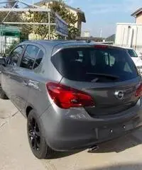 Opel Corsa 1.2 5 porte b-Color Opel Corsa 1.2 5 porte b-Color