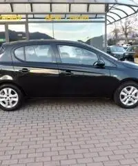 OPEL Corsa 1.2 5 porte n-Joy OPEL Corsa 1.2 5 porte n-Joy
