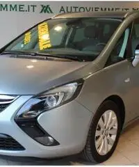 OPEL Zafira 1.6 CDTi Tourer 136CV Cosmo OPEL Zafira 1.6 CDTi Tourer 136CV Cosmo