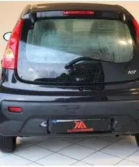 PEUGEOT 107 1.0 68CV 5p. Plaisir PEUGEOT 107 1.0 68CV 5p. Plaisir