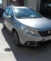 Peugeot 2008 BlueHDi 75 Active Peugeot 2008 BlueHDi 75 Active