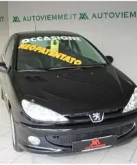 PEUGEOT 206 1.4 3p. Enfant Terrible PEUGEOT 206 1.4 3p. Enfant Terrible