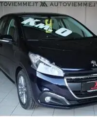 PEUGEOT 208 PureTech 82 5 porte Active PEUGEOT 208 PureTech 82 5 porte Active