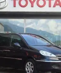 PEUGEOT 807 2.0 HDi 136CV ST PEUGEOT 807 2.0 HDi 136CV ST
