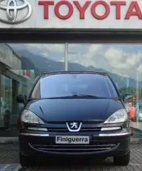 PEUGEOT 807 2.0 HDi 136CV ST PEUGEOT 807 2.0 HDi 136CV ST