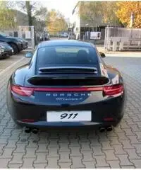 PORSCHE 911 3.4 Carrera 4 Coupé