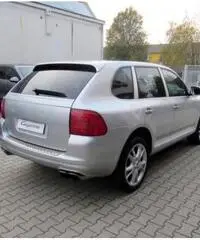 PORSCHE Cayenne 4.5 cat Turbo PORSCHE Cayenne 4.5 cat Turbo