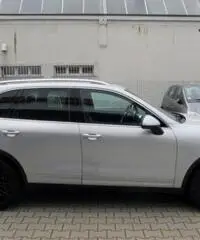 PORSCHE Cayenne 4.8 Turbo PORSCHE Cayenne 4.8 Turbo